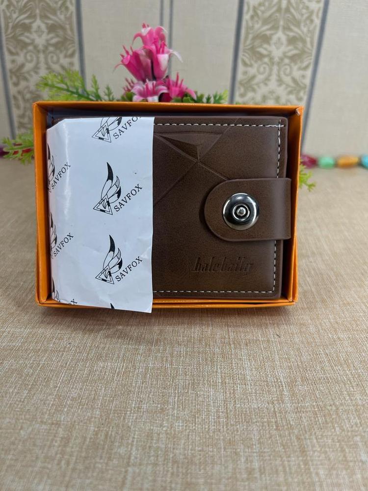 Men's Leather Textured Bifold Wallet