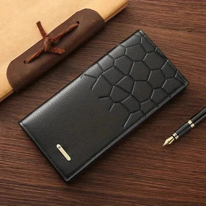 Men's Leather Wallet (Half-Crocodile Design) please Write Description